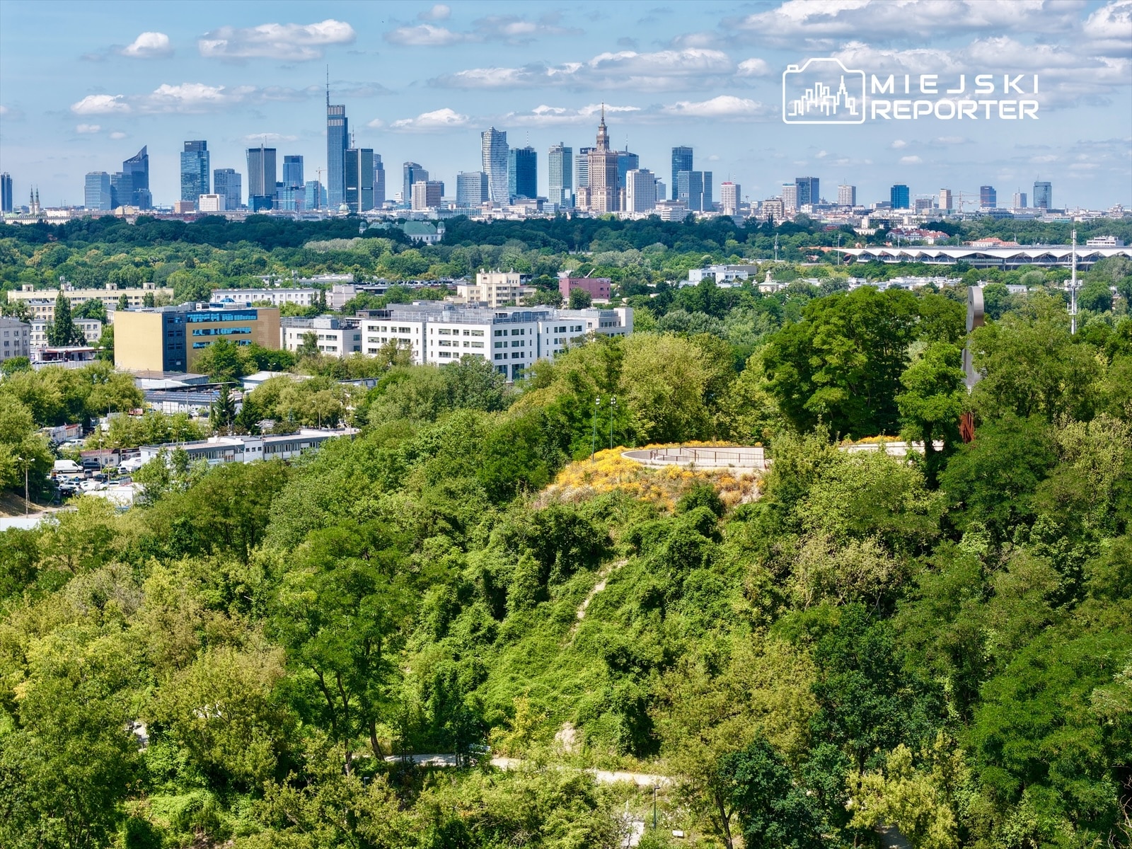 Warszawa z historycznym budżetem na 2026 rok rekordowe pieniądze na edukację, komunikację i rosnące zadłużenie - Miejski Reporter