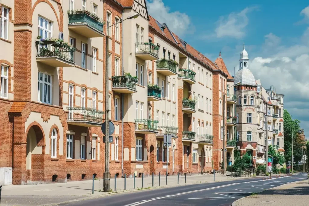 Cena za metr wygląda dobrze w ogłoszeniu, dopiero dopłaty pokazują realny rachunek