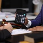 Wiercenie w ścianie mieszkania – godziny ciszy