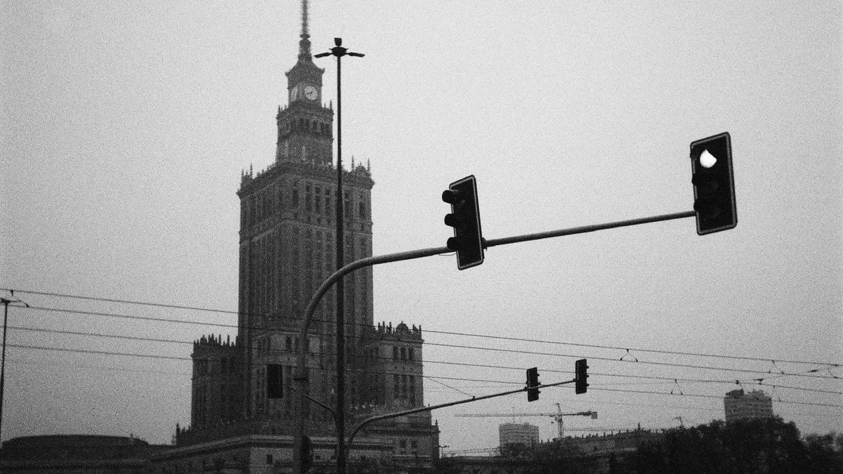 Panorama Warszawy z Pałacem Kultury i Nauki – przewodnik po dzielnicach Warszawy
