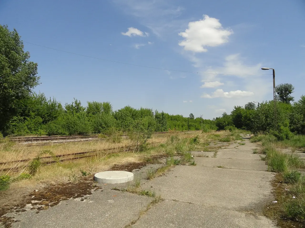 Tereny kolejowe na warszawskich Odolanach, gdzie PKP i Xcity Investment planują inwestycję Odolany Kolejowe