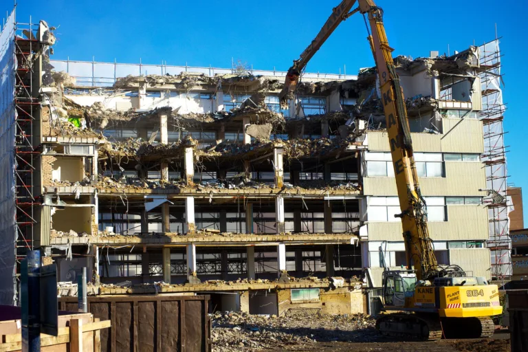 Galeria Nowa Praga do rozbiórki. Asbud chce postawić tu nawet 2523 mieszkania i szkołę