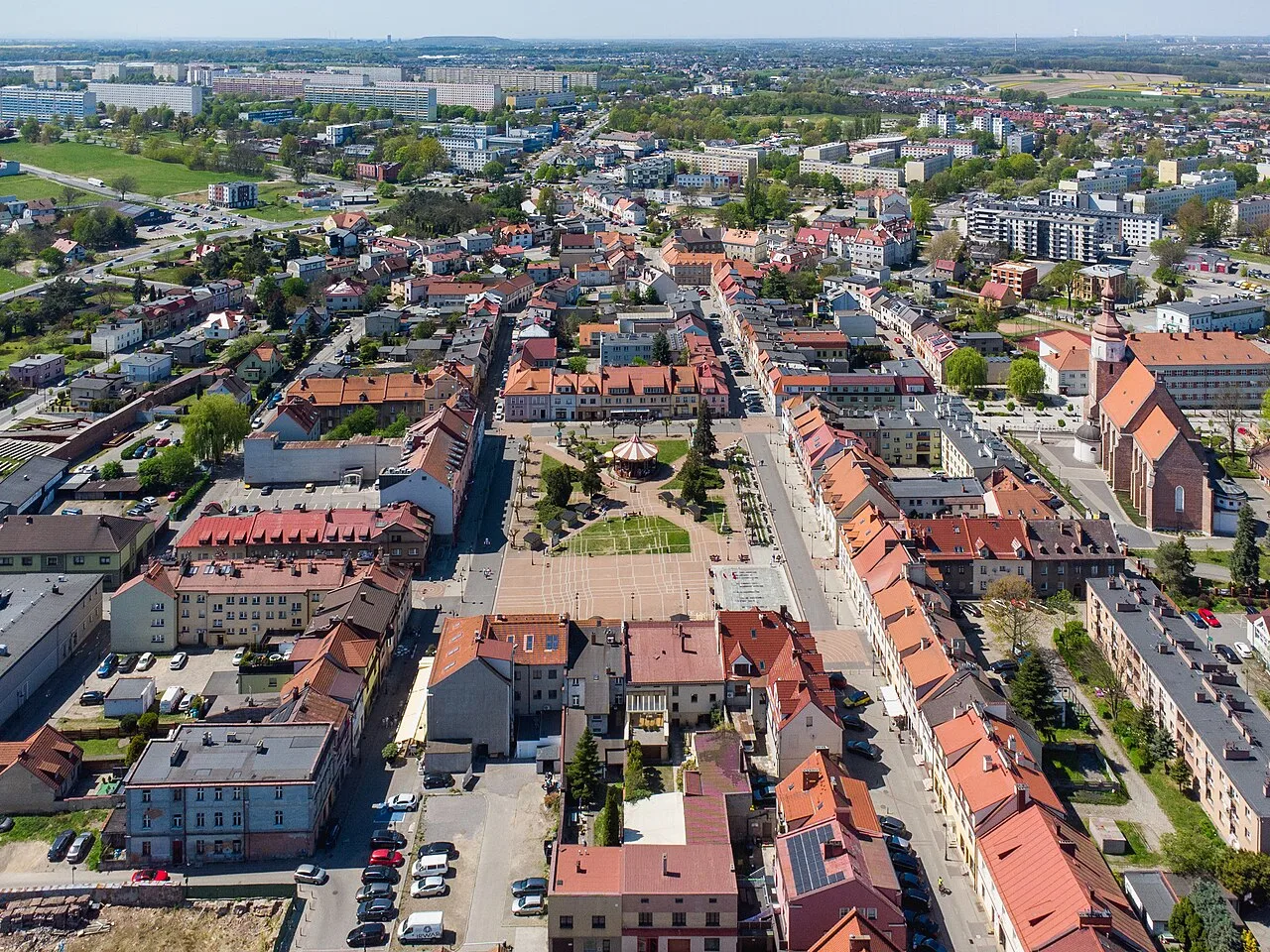 Rynek w Żorach z lotu ptaka, największe miasto na literę Ż